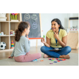 clínica de terapia fonoaudiológica para atraso de linguagem Próximo ao Edifício Deuvere