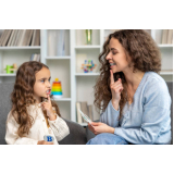 sessão de terapia fonoaudiológica para autismo infantil Próximo a rua Lincoln Albuquerque